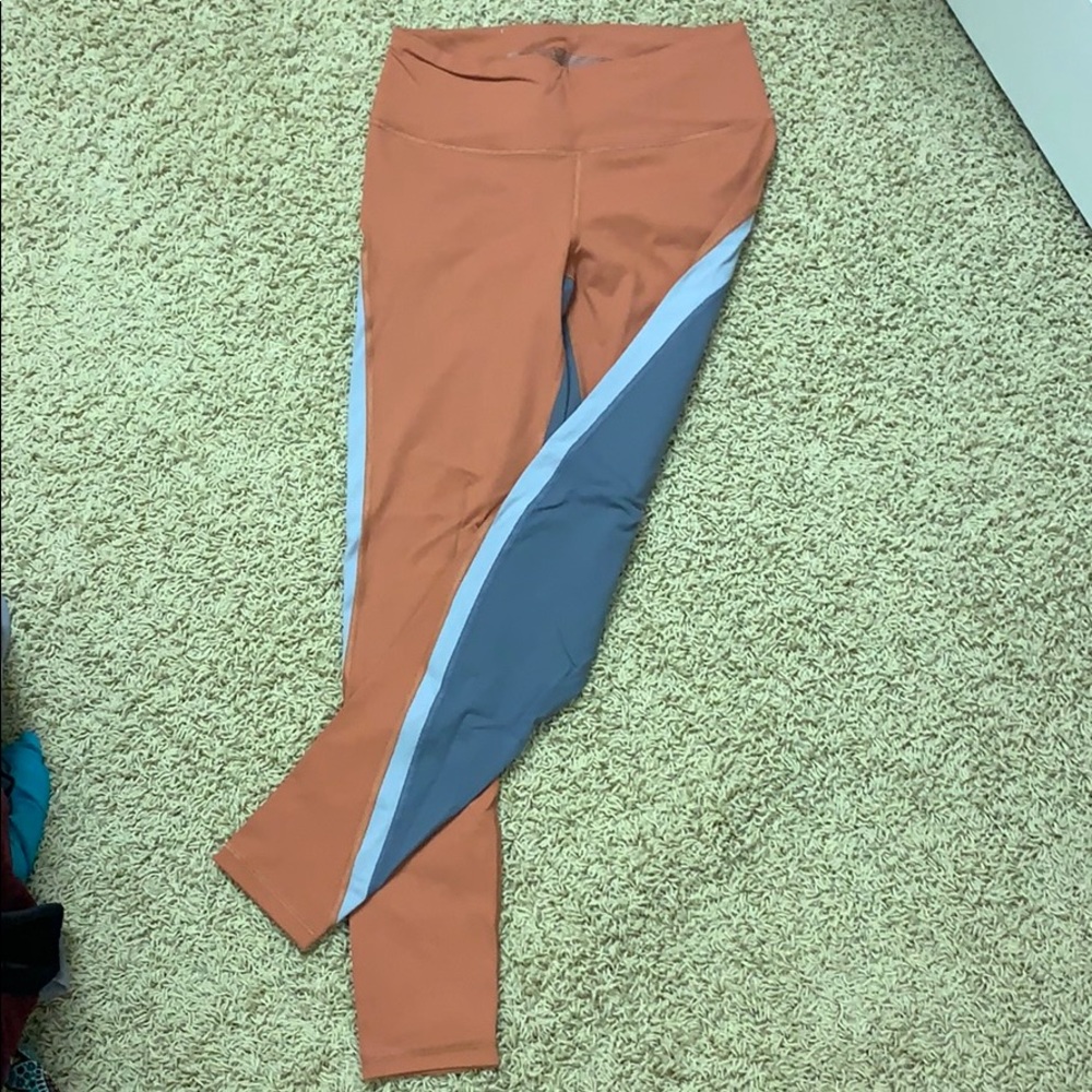 SPORT LEGGINGS